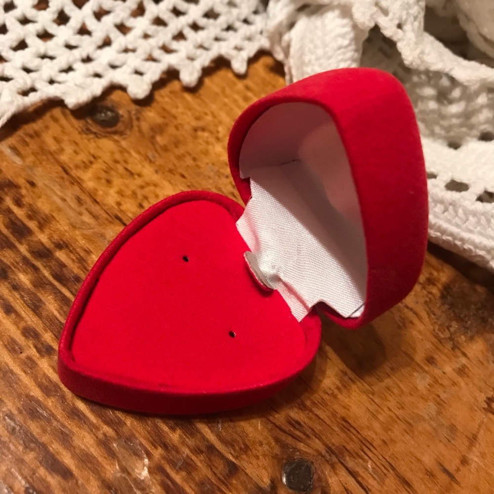 Heart-Shaped Red Velvet Jewelry Box